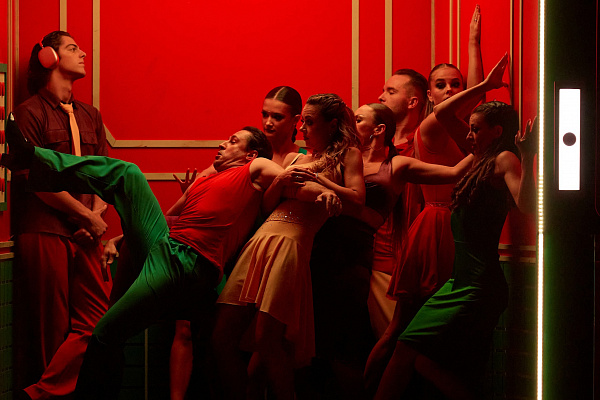 фотография Гранд. История в отеле