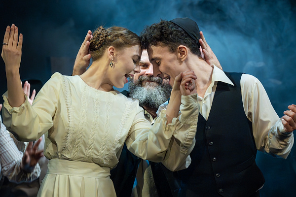 фотография Тевье-молочник