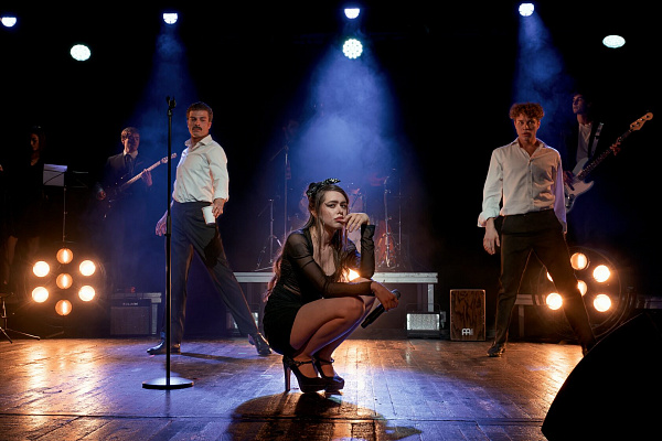 фотография Нон-стоп